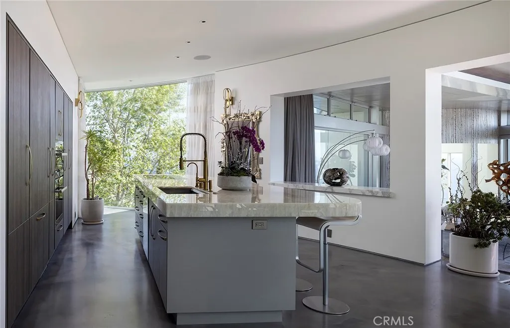 465 Panorama Drive, Laguna Beach, California 92651 home-pic-10